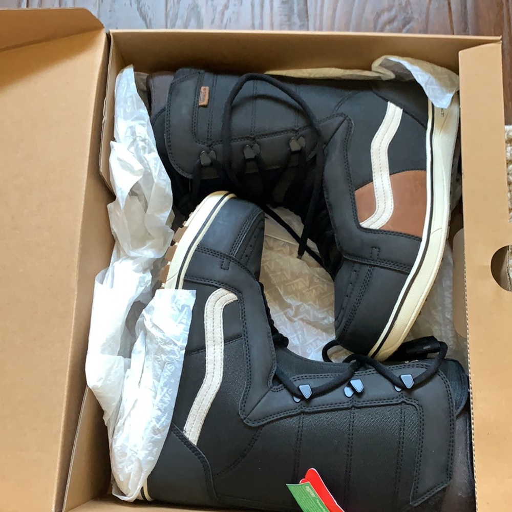 Vans Hi-Standard Pro Snowboard Boots - Black